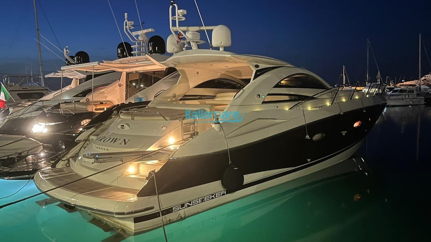 Sunseeker Portofino 53 - Detail View 1 Sunseeker Portofino 53 - Detail View 1