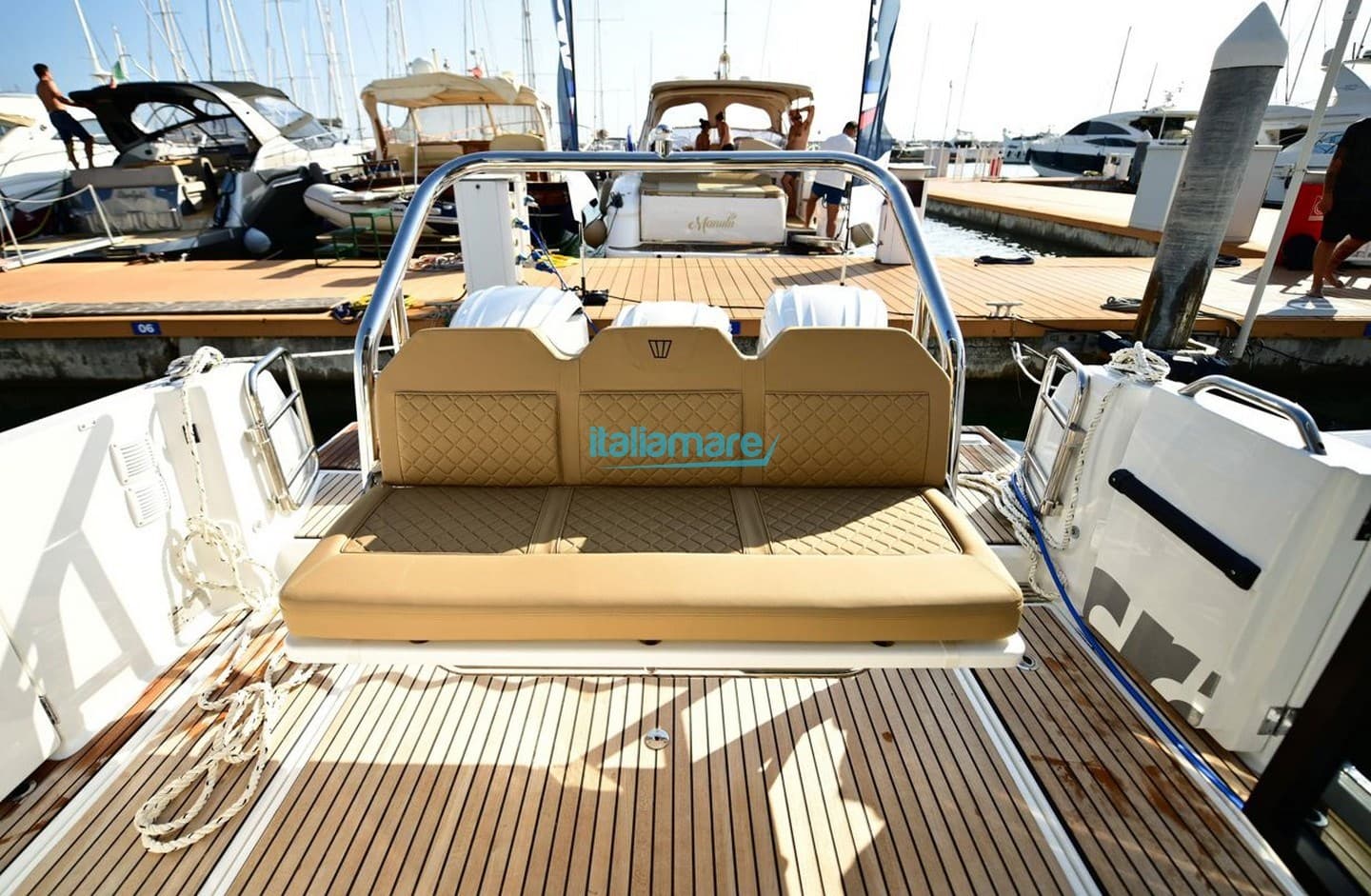 Wellcraft Marine 355 used - detail 2