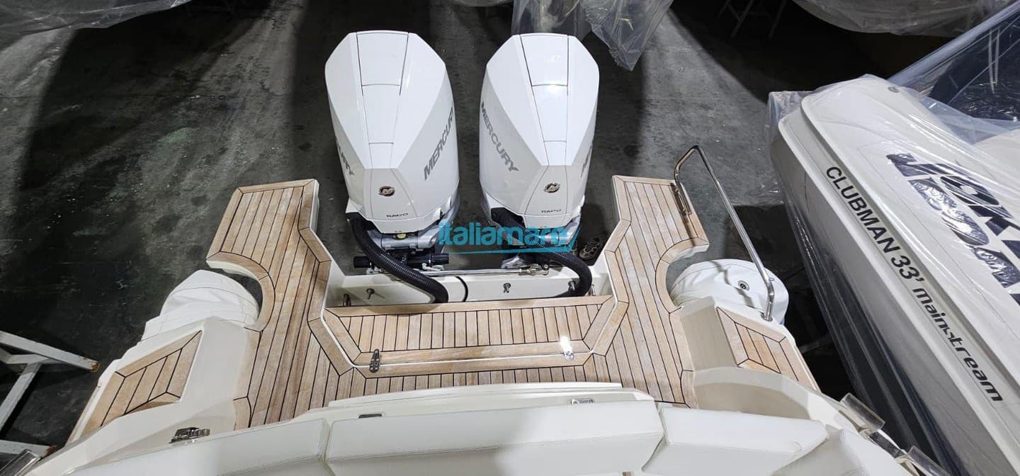 Jokerboat Clubman 30' - Detail View 1 Jokerboat Clubman 30' - Detail View 1