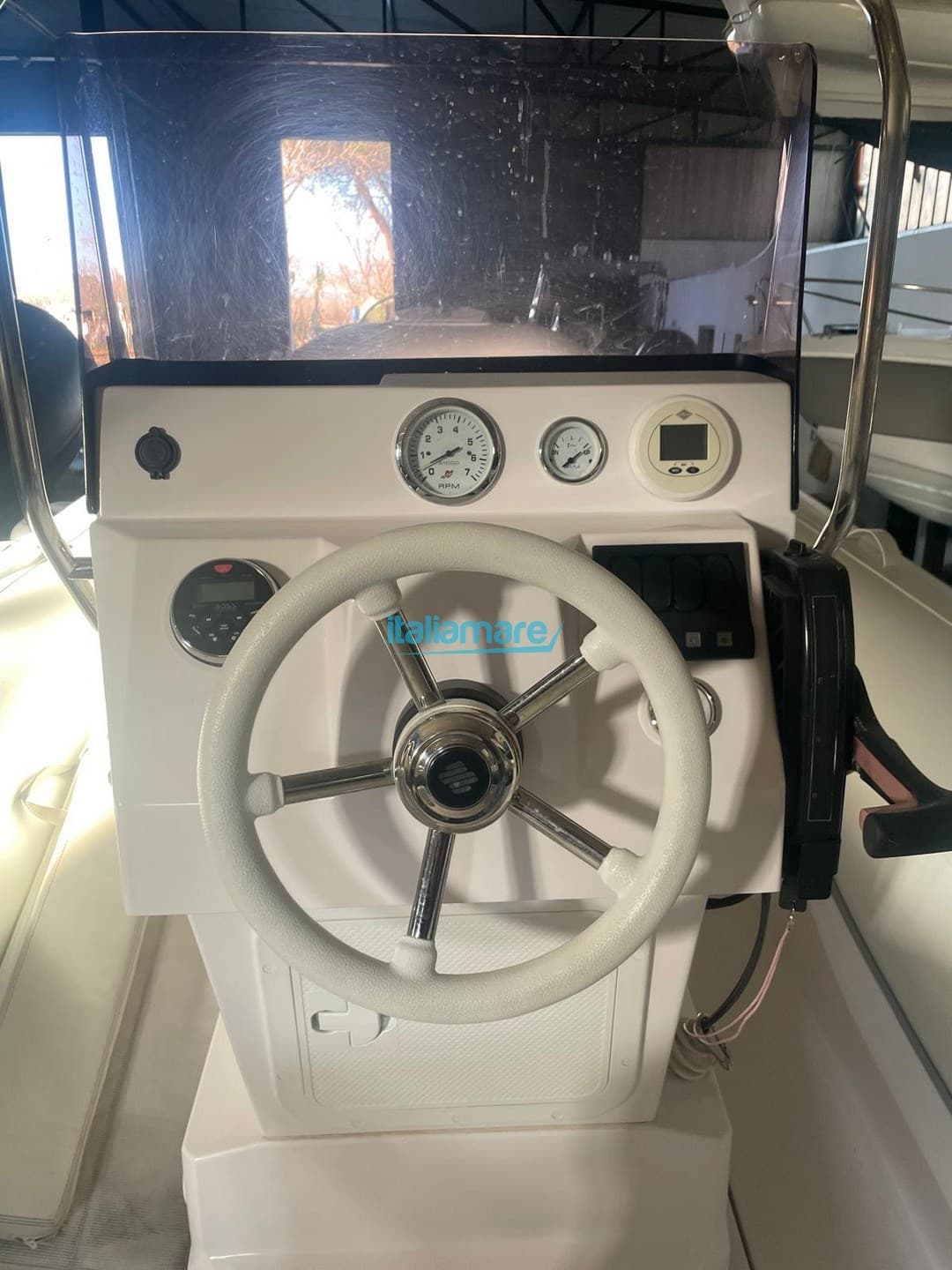 Italboats PREDATOR 570 used - hero image 6