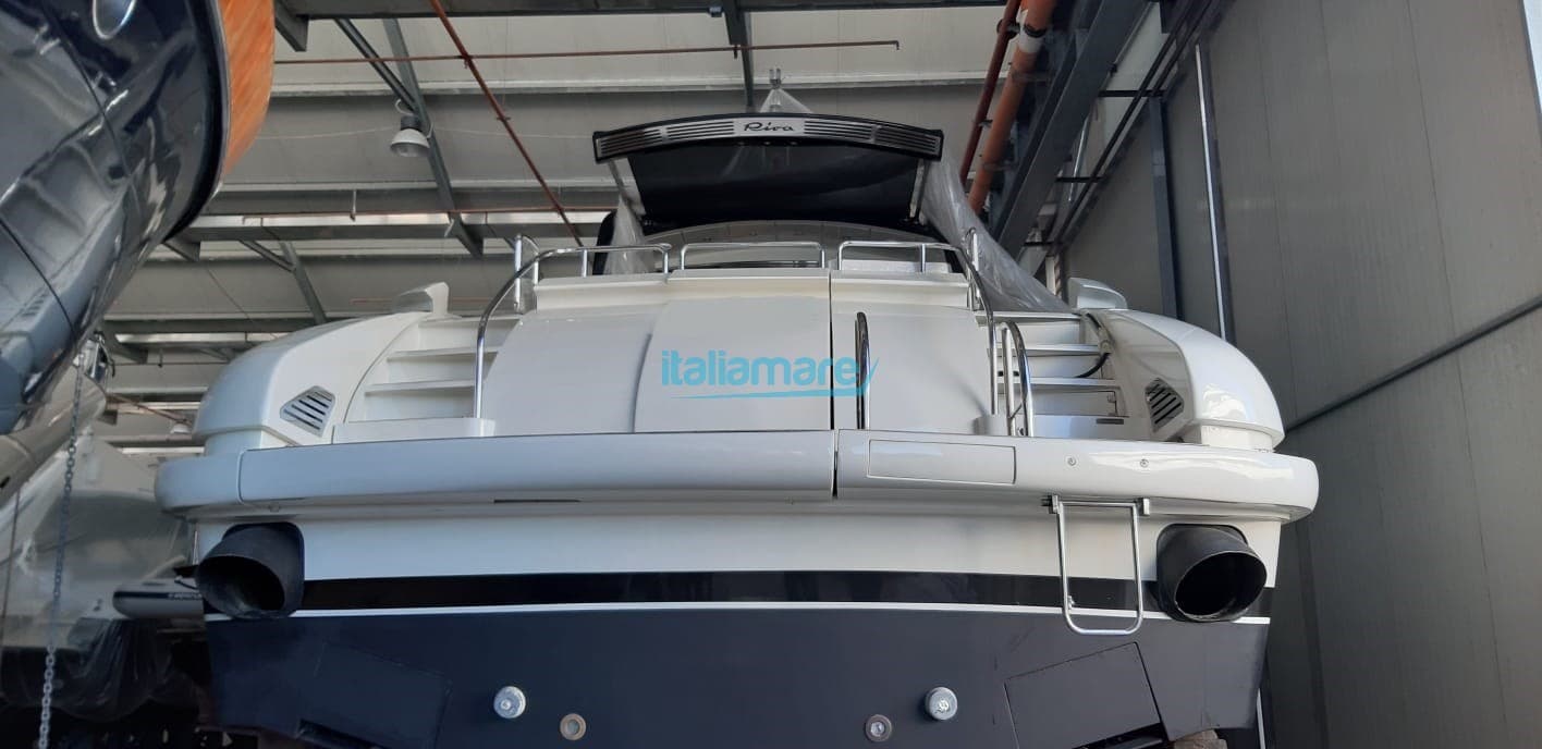Riva Riva 68 Ego - Detail View 1 Riva Riva 68 Ego - Detail View 1