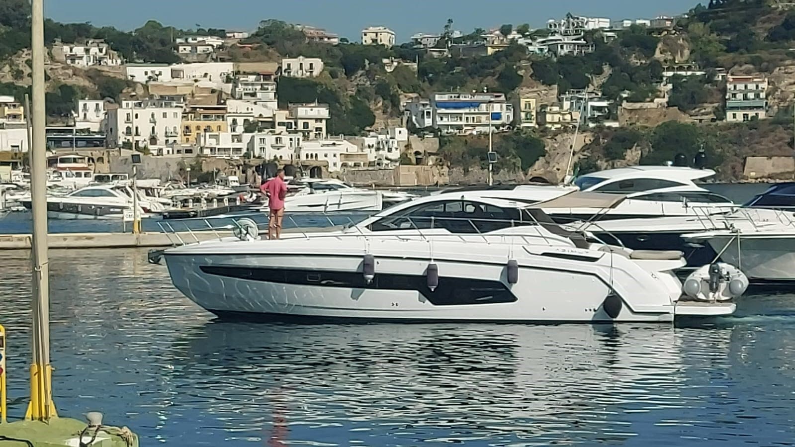 Azimut Atlantis 45 used - main view