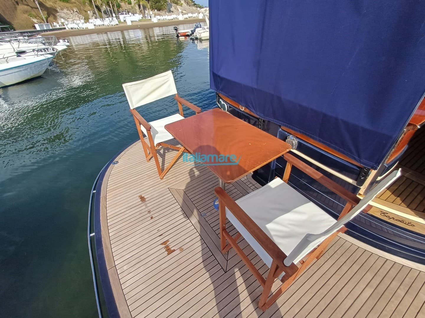 Nautica Esposito Futura 38 - Detail View 1 Nautica Esposito Futura 38 - Detail View 1