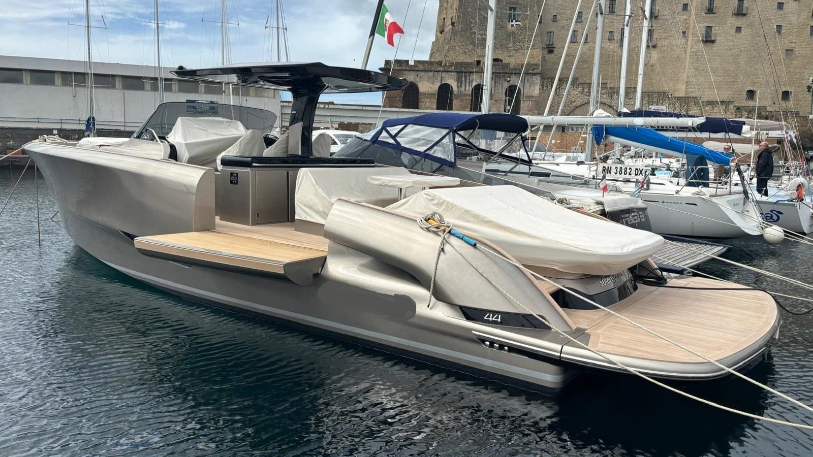 Solaris Power 44 Open gebraucht - Detail 1