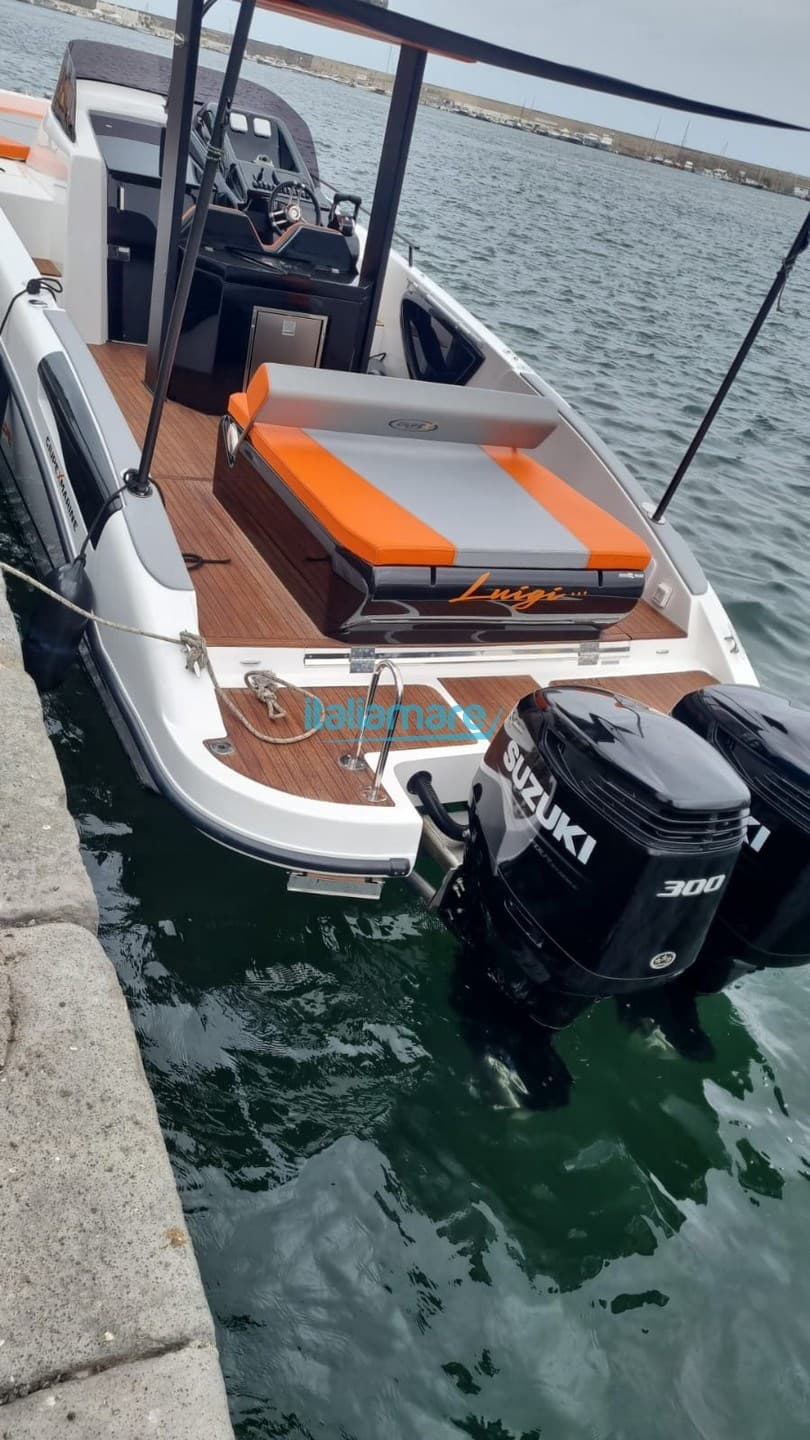 Giupex Marine 30 - Detail View 1 Giupex Marine 30 - Detail View 1