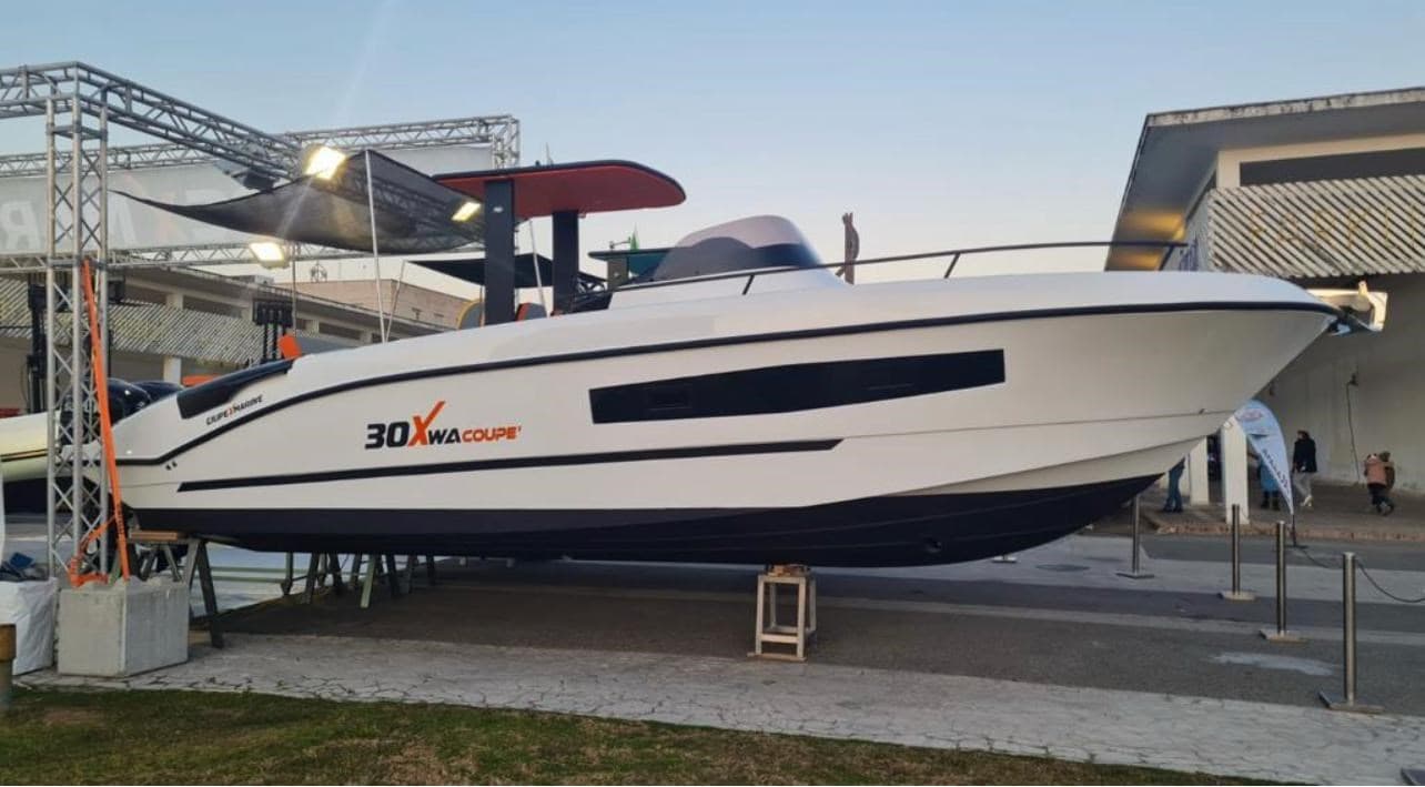 Giupex Marine 30 - Main View Giupex Marine 30 - Main View