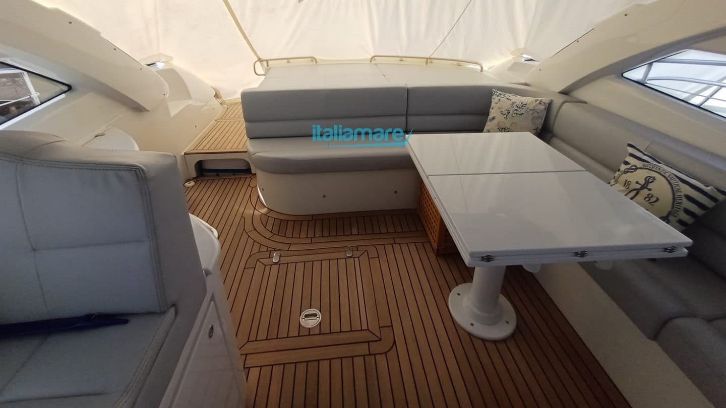 Pershing Pershing 50' - Interior View Pershing Pershing 50' - Interior View