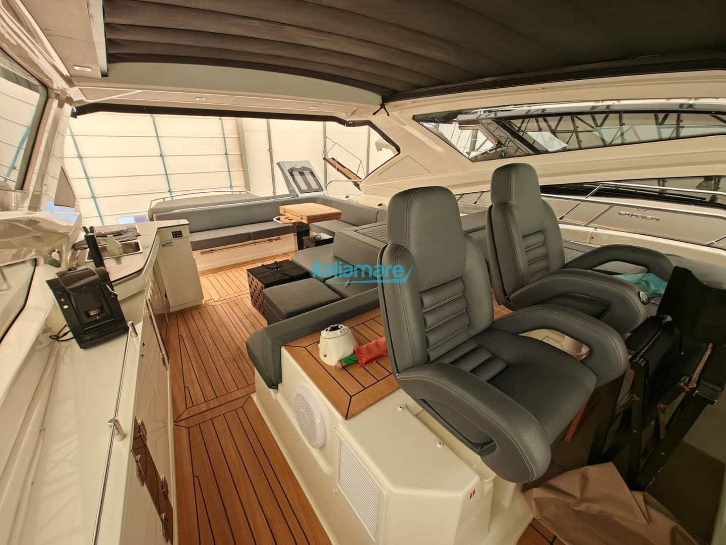 Cranchi 60 St - Interior View Cranchi 60 St - Interior View