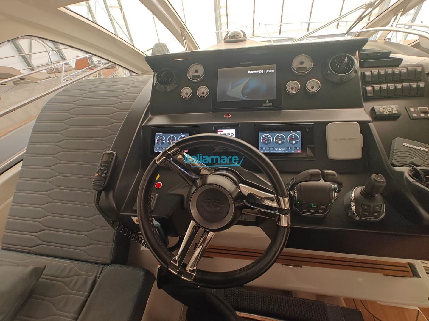 Cranchi 60 St - Deck View Cranchi 60 St - Deck View