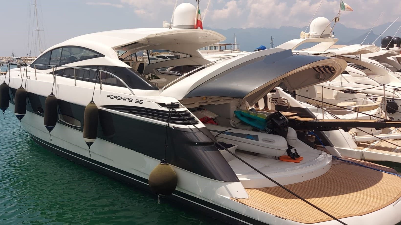 Pershing 56 gebraucht - Detail 1