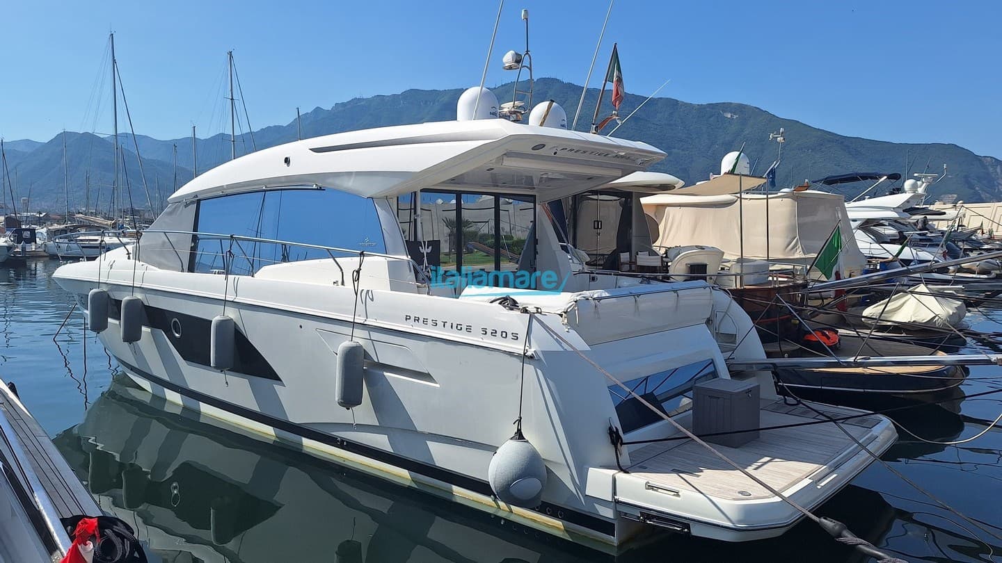 Prestige 520 - Detail View 1 Prestige 520 - Detail View 1