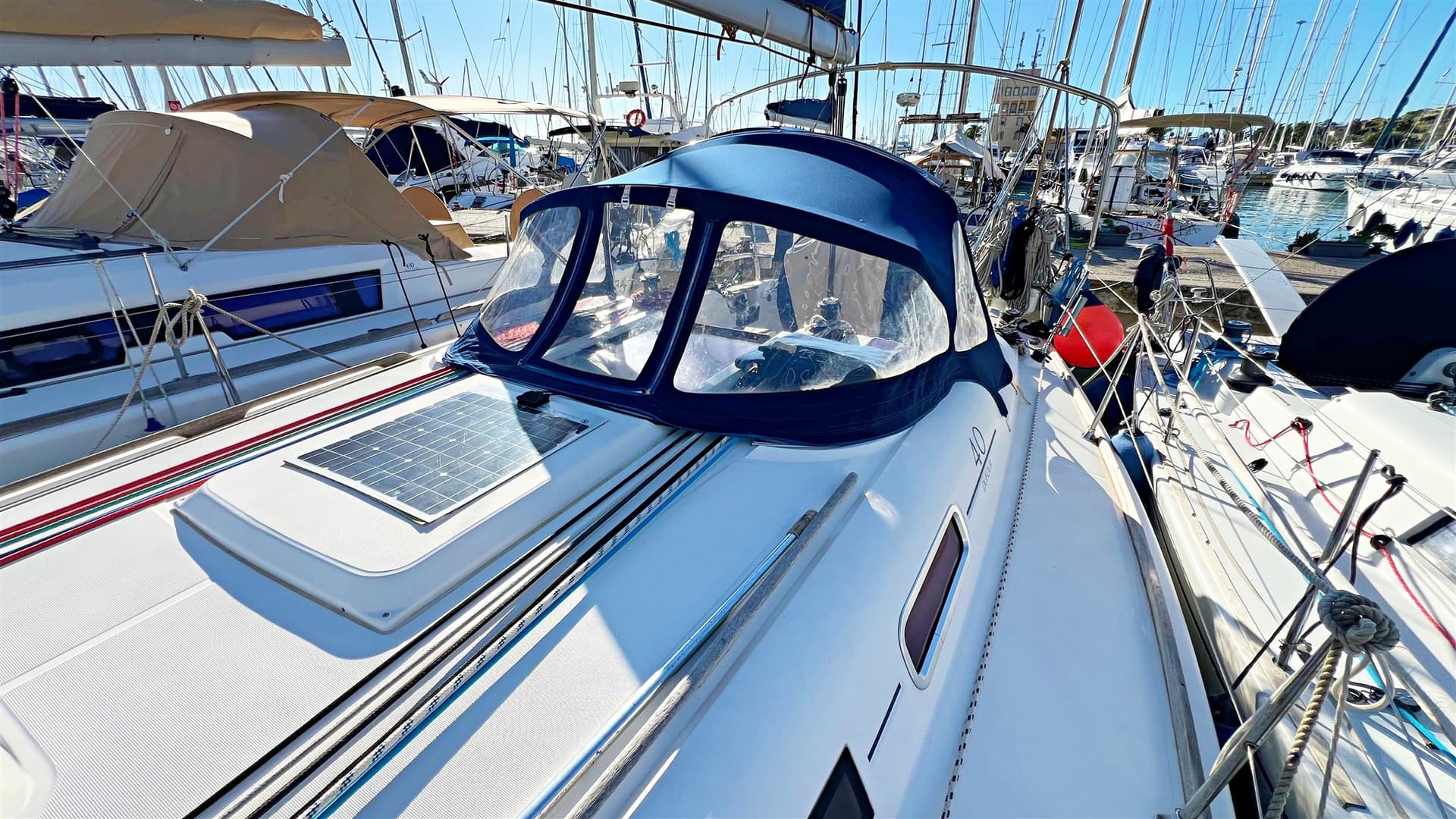 Dufour Yachts 40 Performance usato - foto hero 8