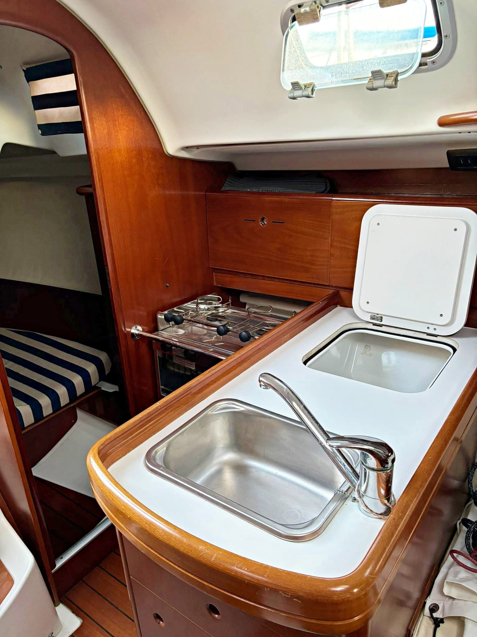 Beneteau First 31.7 usato - foto hero 12