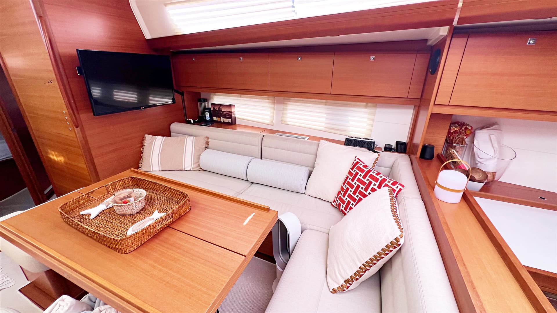 Dufour Yachts 500 Grand Large used - hero image 20