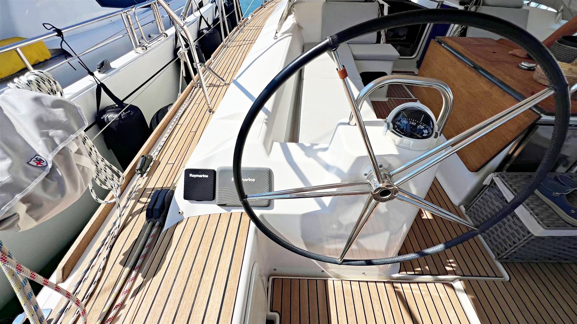 Dufour Yachts 500 Grand Large used - hero image 8