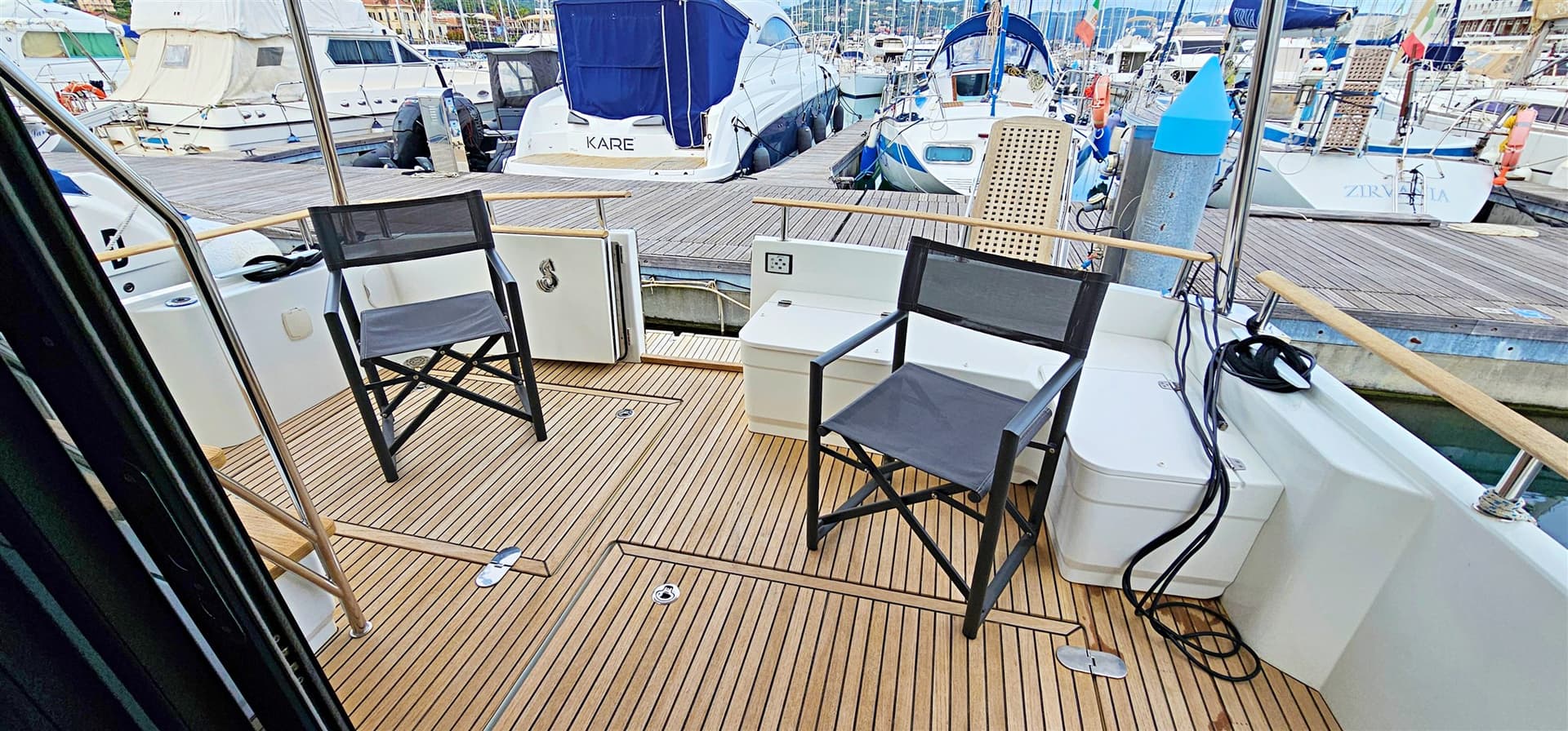 Beneteau Trawler St 44 - Interior View Beneteau Trawler St 44 - Interior View