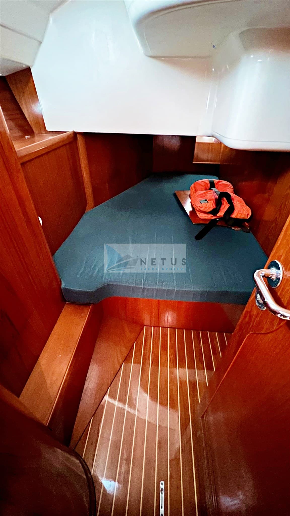 Jeanneau SUN ODYSSEY 42.1 usato - foto hero 21