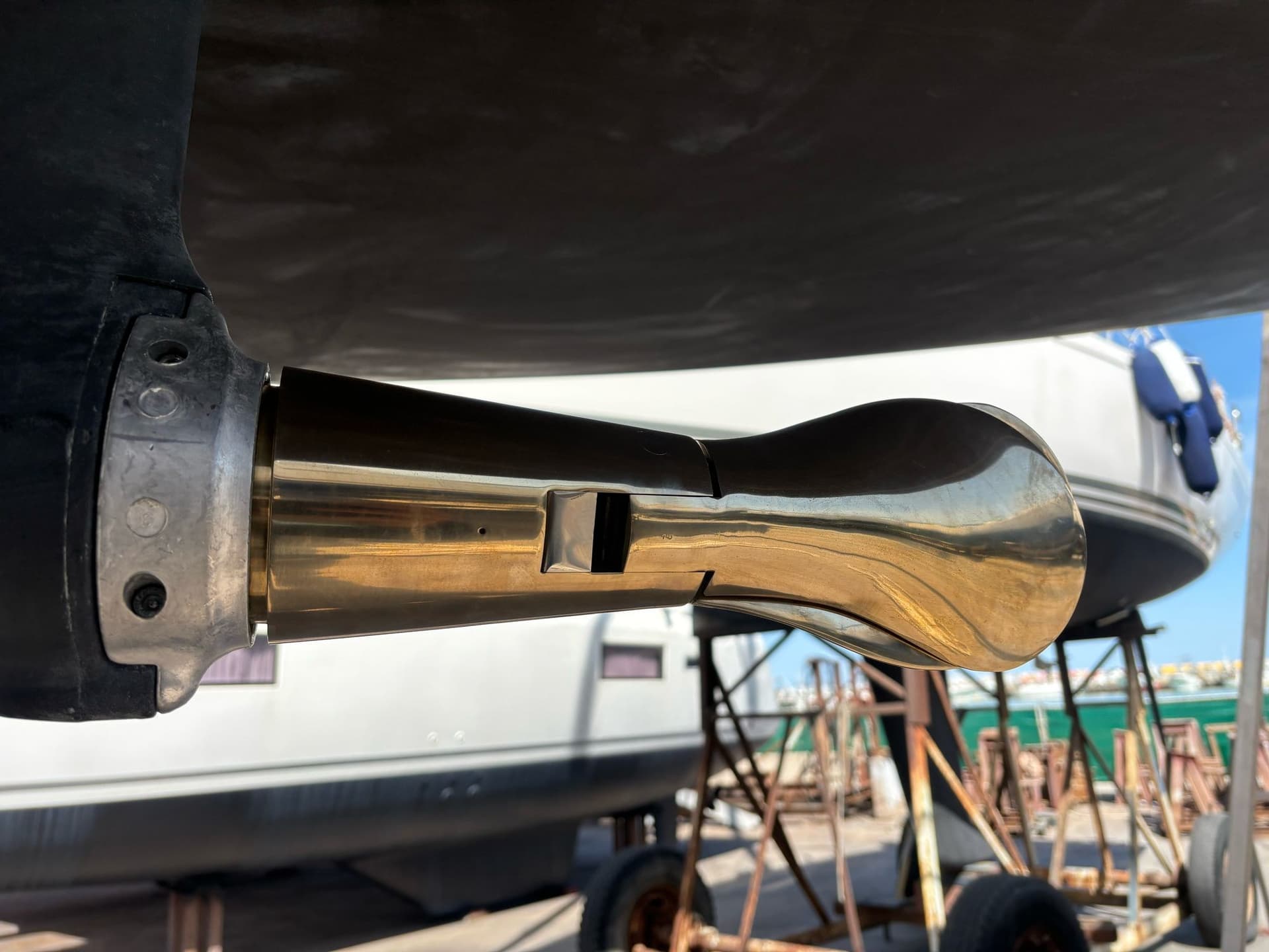 Italia Yachts Italia 11.98 d'occasion - image hero 22
