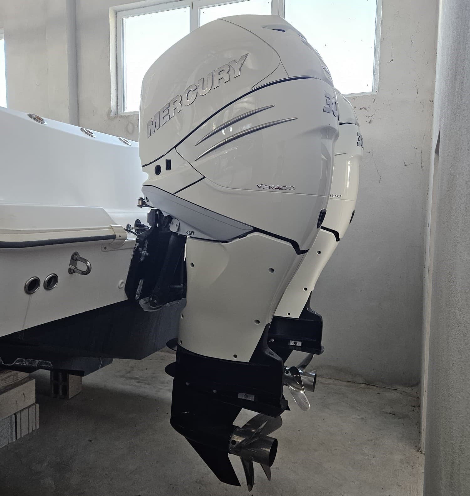 Boston Whaler OUTRAGE 320 gebraucht - Hauptbild 5