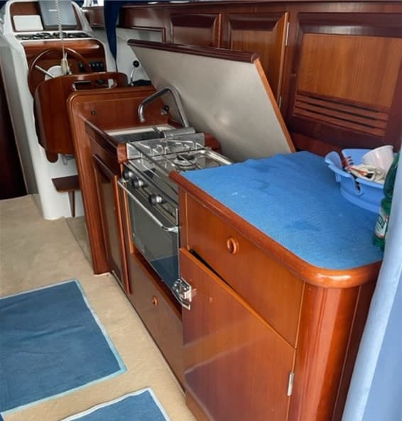 Beneteau Antares 10.80 usato - foto hero 9