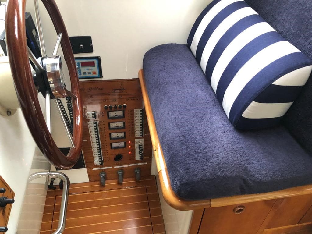 Cantieri Estensi 360 Goldstar Fly usato - dettaglio 4