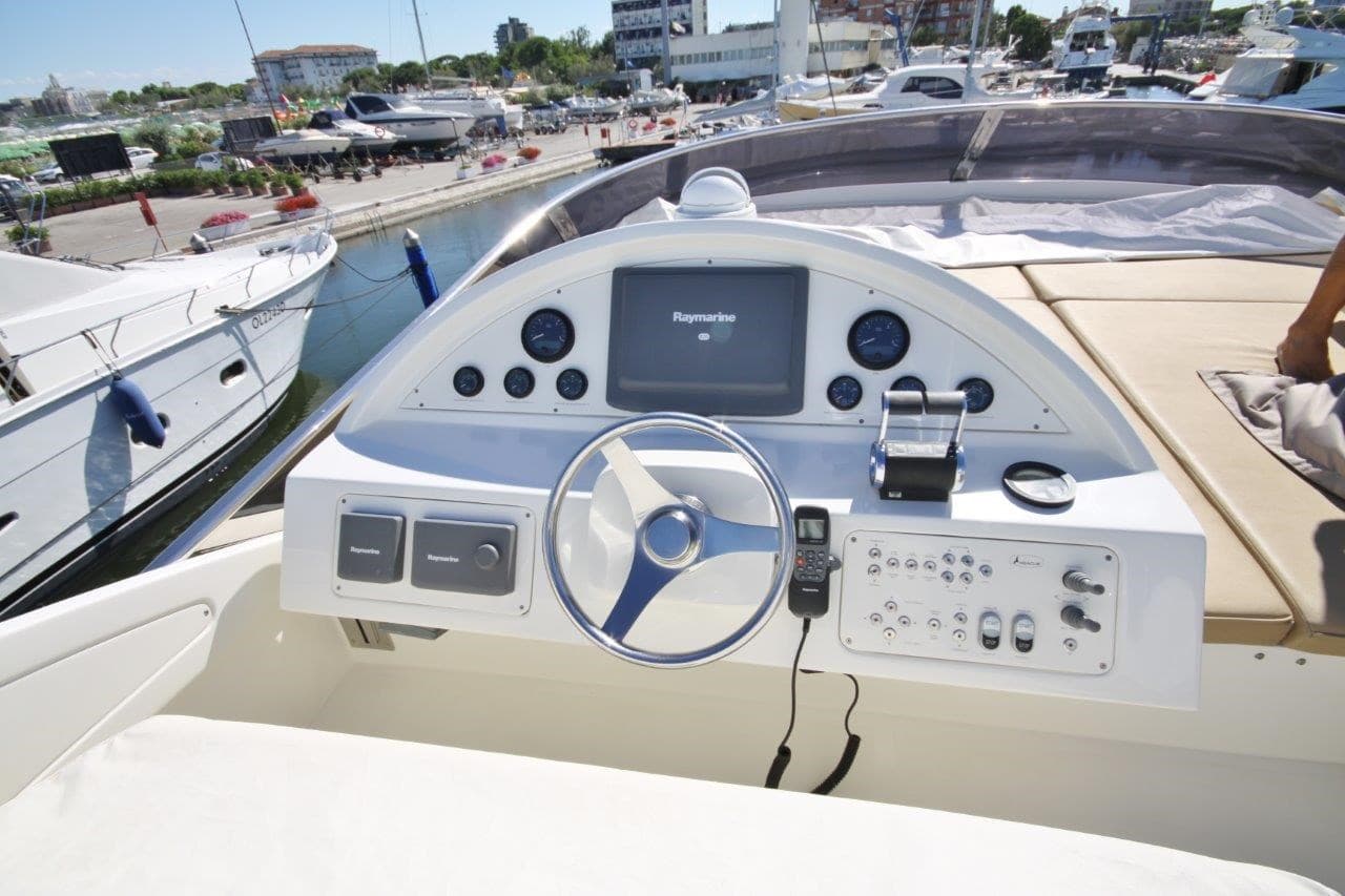 Abacus Marine ABACUS 70 gebraucht - Hauptbild 2