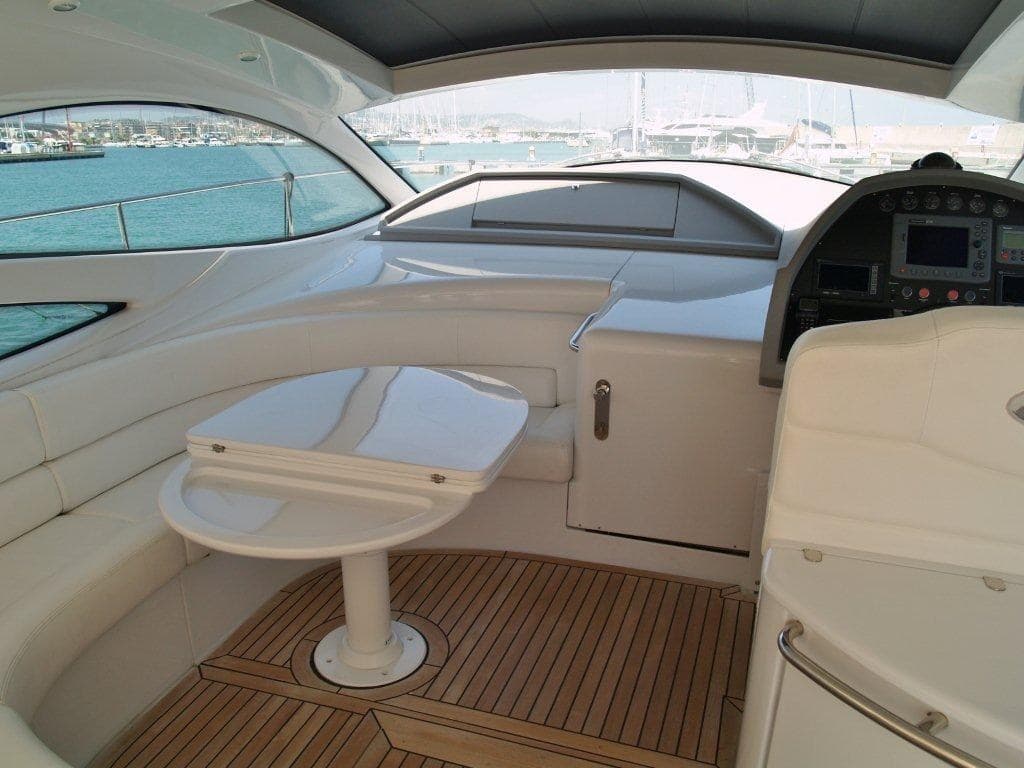 Pershing Pershing 46' gebraucht - Detail 3