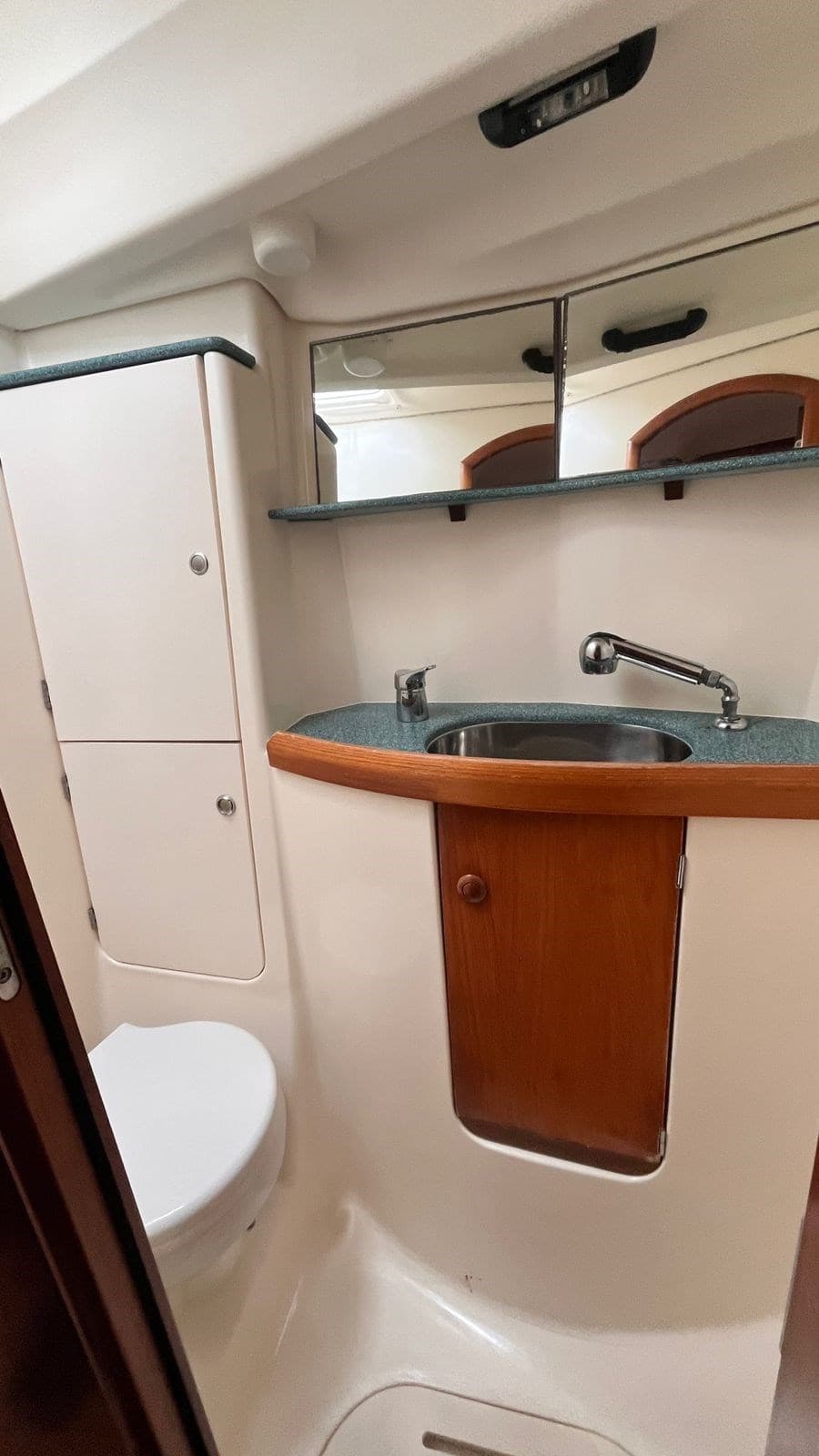 Jeanneau SUN ODYSSEY 43 usato - foto hero 17