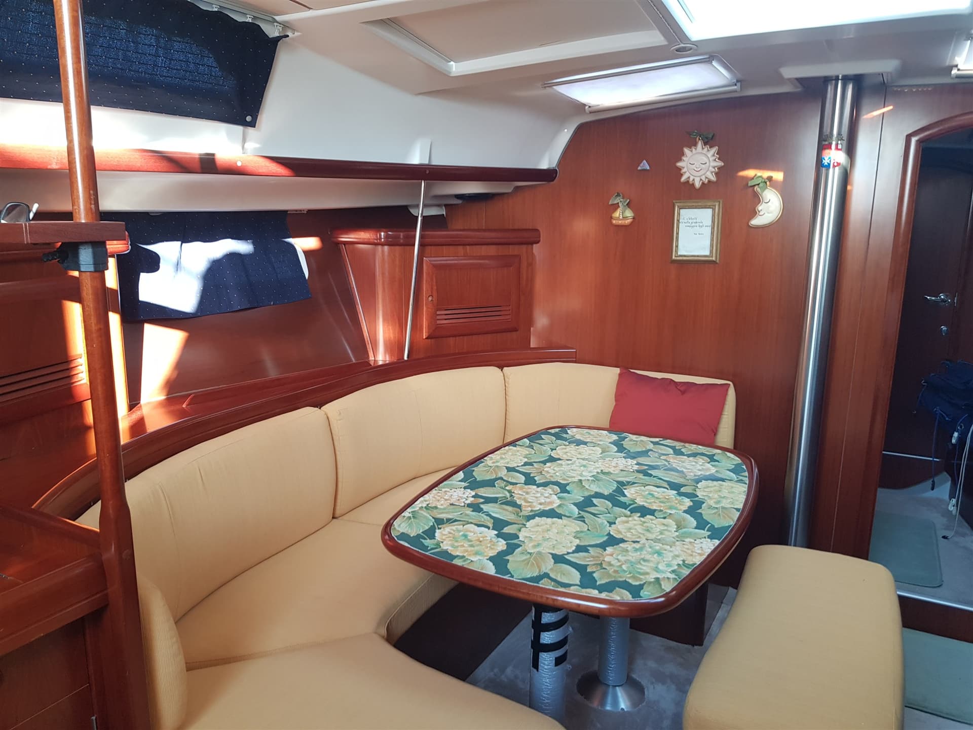 Beneteau Oceanis 393 Clipper usato - foto hero 11