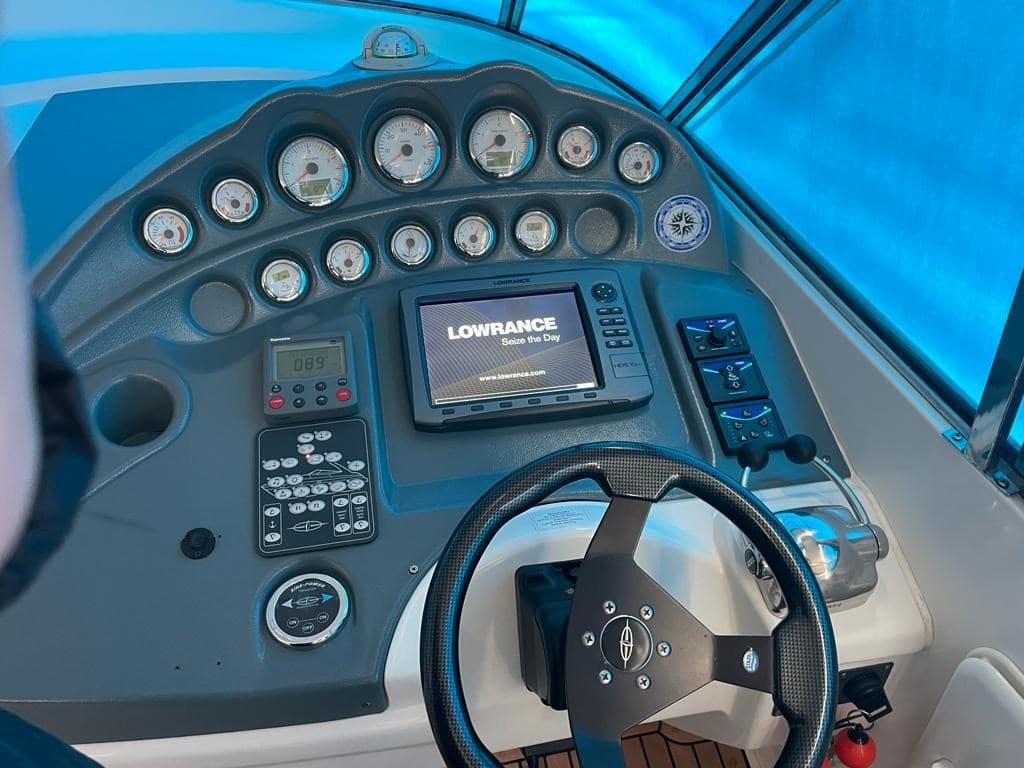 Bavaria 42 Ht - Interior View Bavaria 42 Ht - Interior View