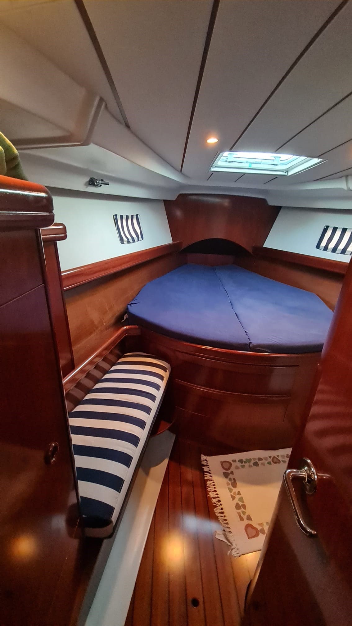 Beneteau Oceanis 423 Clipper d'occasion - image hero 11