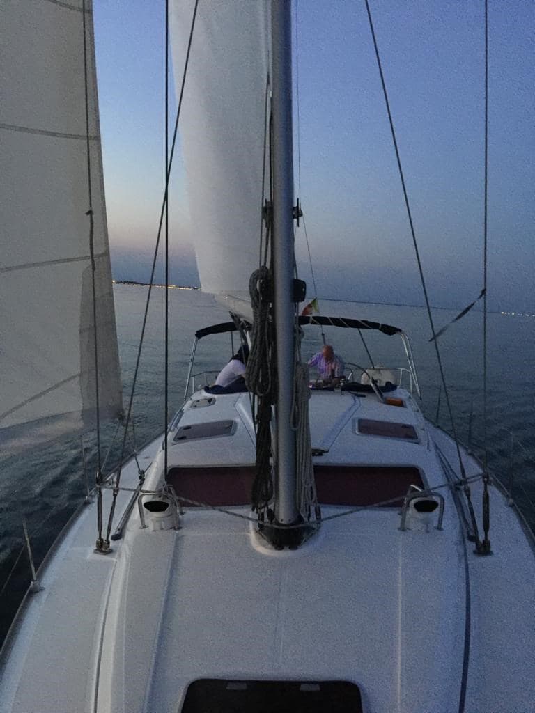 Bavaria Bavaria 40 Vision/2007 - Deck View Bavaria Bavaria 40 Vision/2007 - Deck View