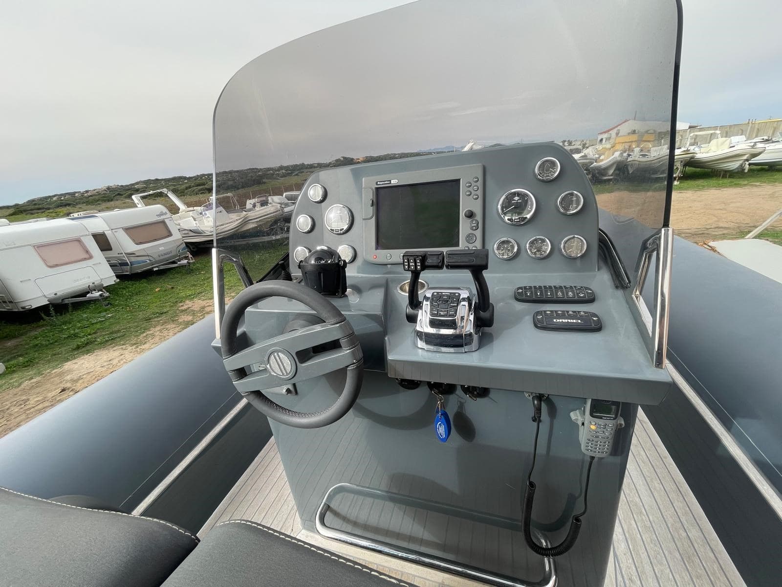 Dariel Phantasia - Deck View Dariel Phantasia - Deck View