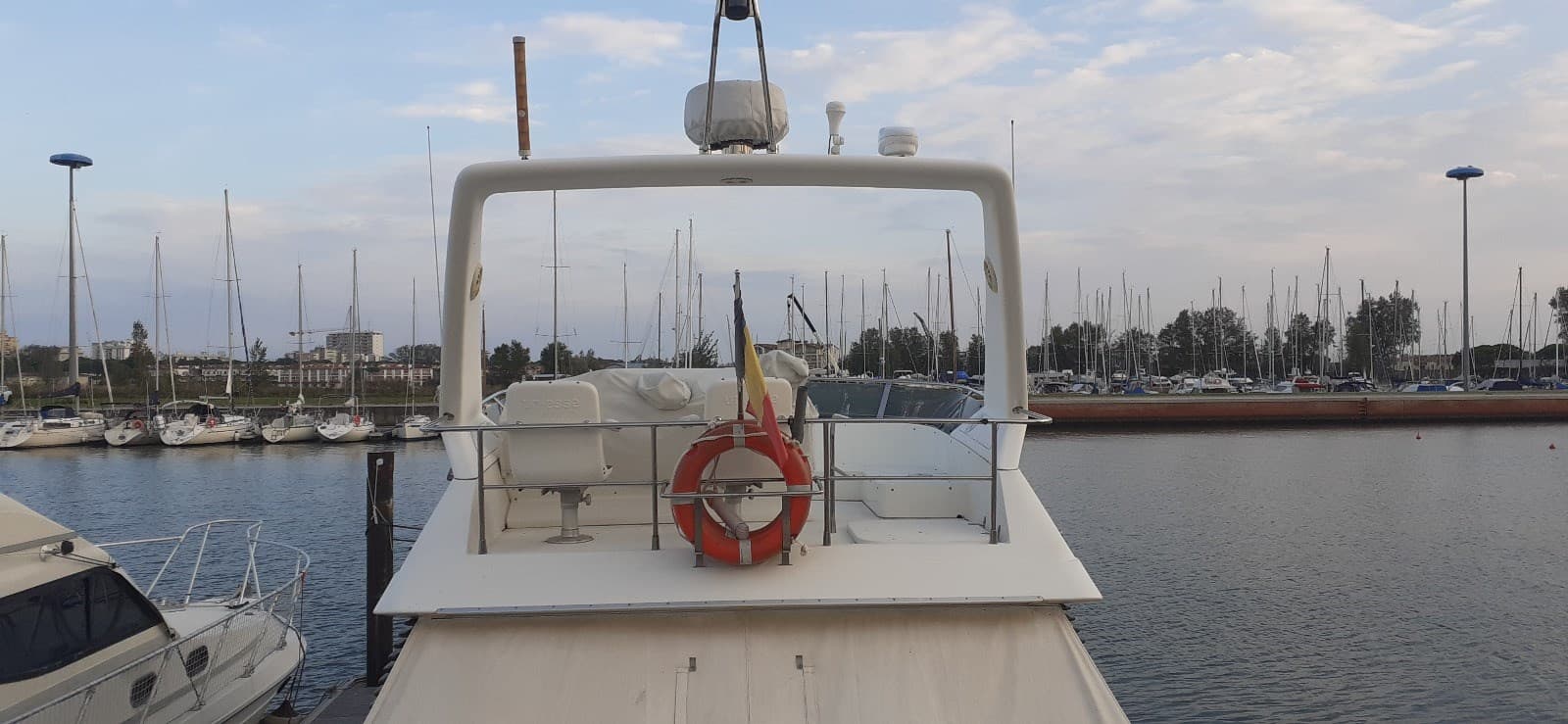 Uniesse Marine UNIESSE 40 SC usato - foto hero 5