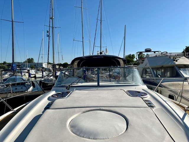 Bavaria 33 Sport used - hero image 9