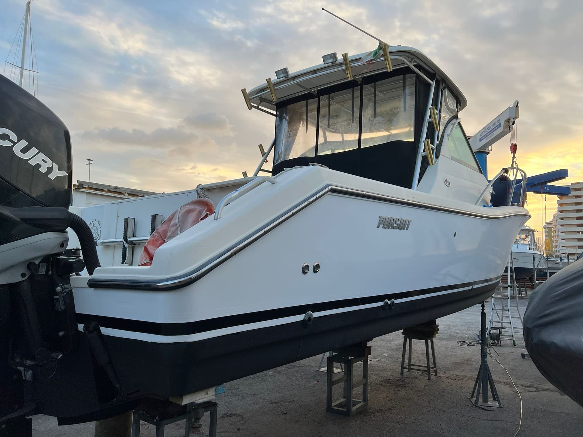 Pursuit Os 335 Offshore used - detail 2