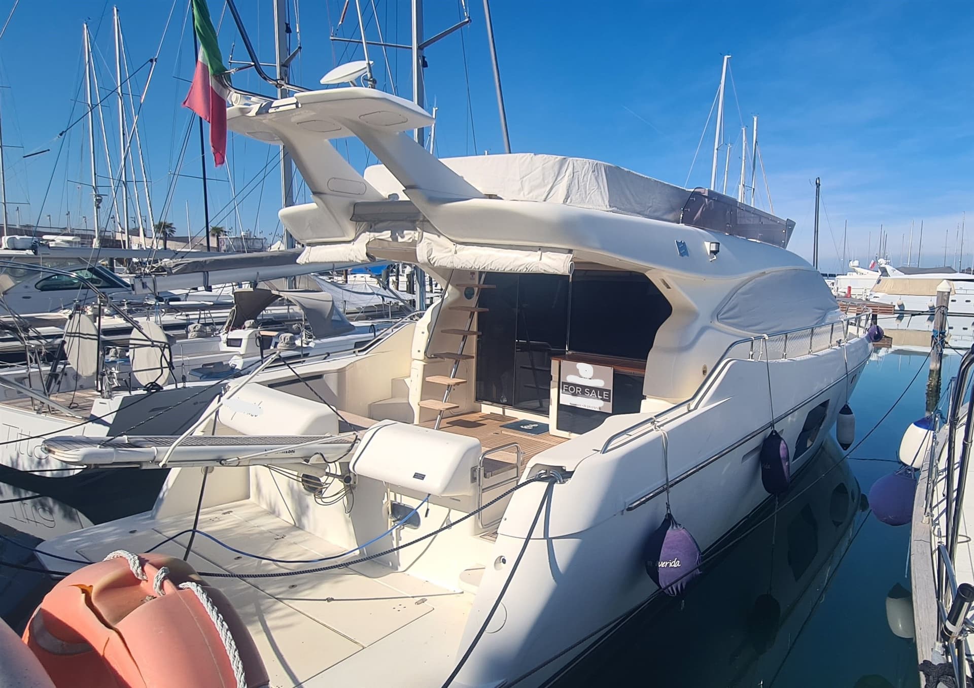 Ferretti Yachts Ferretti 530 used - detail 4
