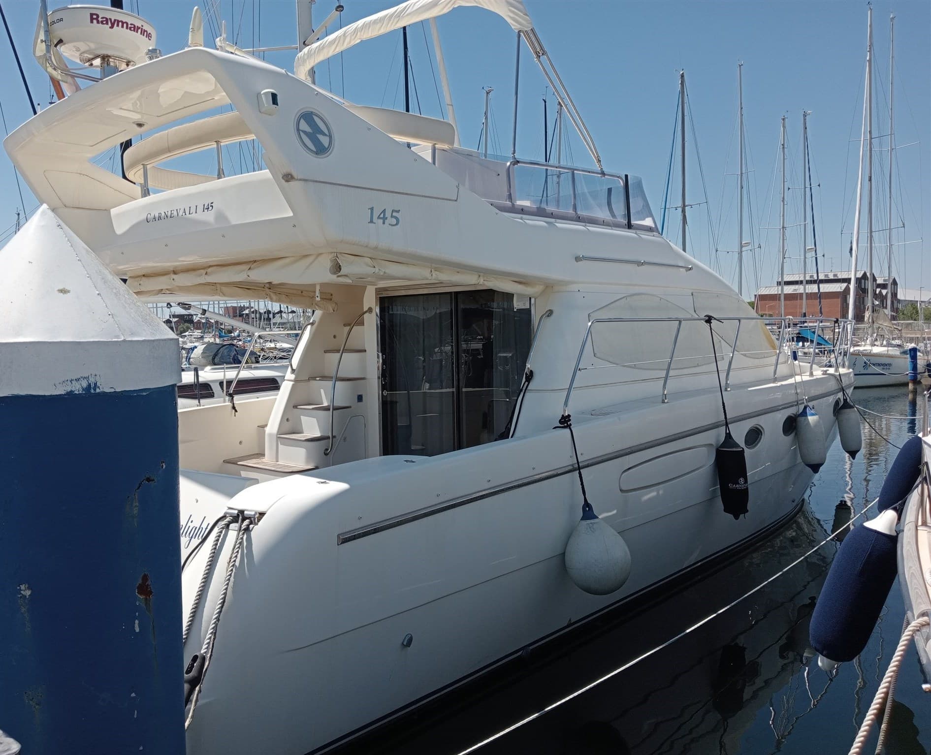 Carnevali Carnevali 145 - Detail View 1 Carnevali Carnevali 145 - Detail View 1