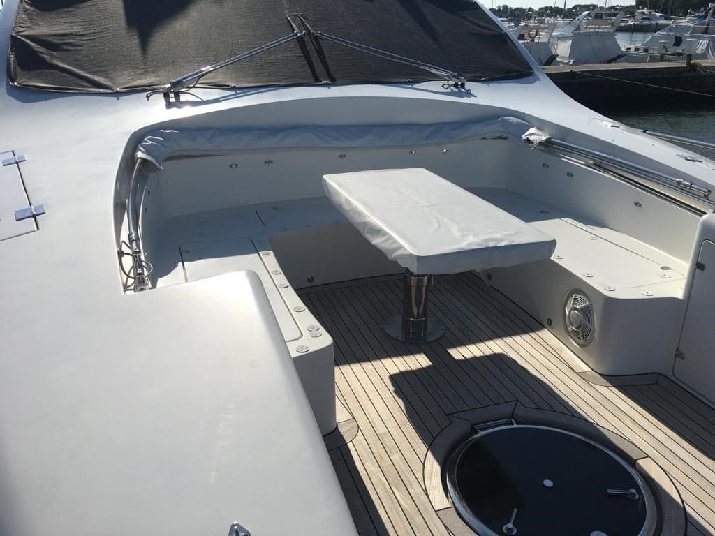 Evo Marine Deauville 76 - Deck View Evo Marine Deauville 76 - Deck View