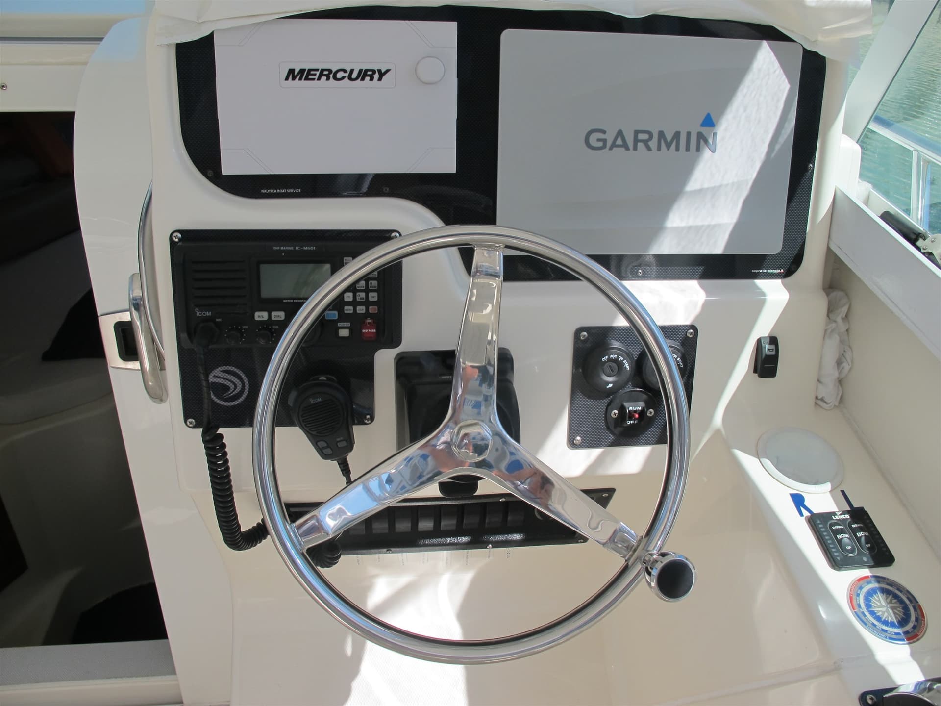 Edge Water 265 Ex - Deck View Edge Water 265 Ex - Deck View