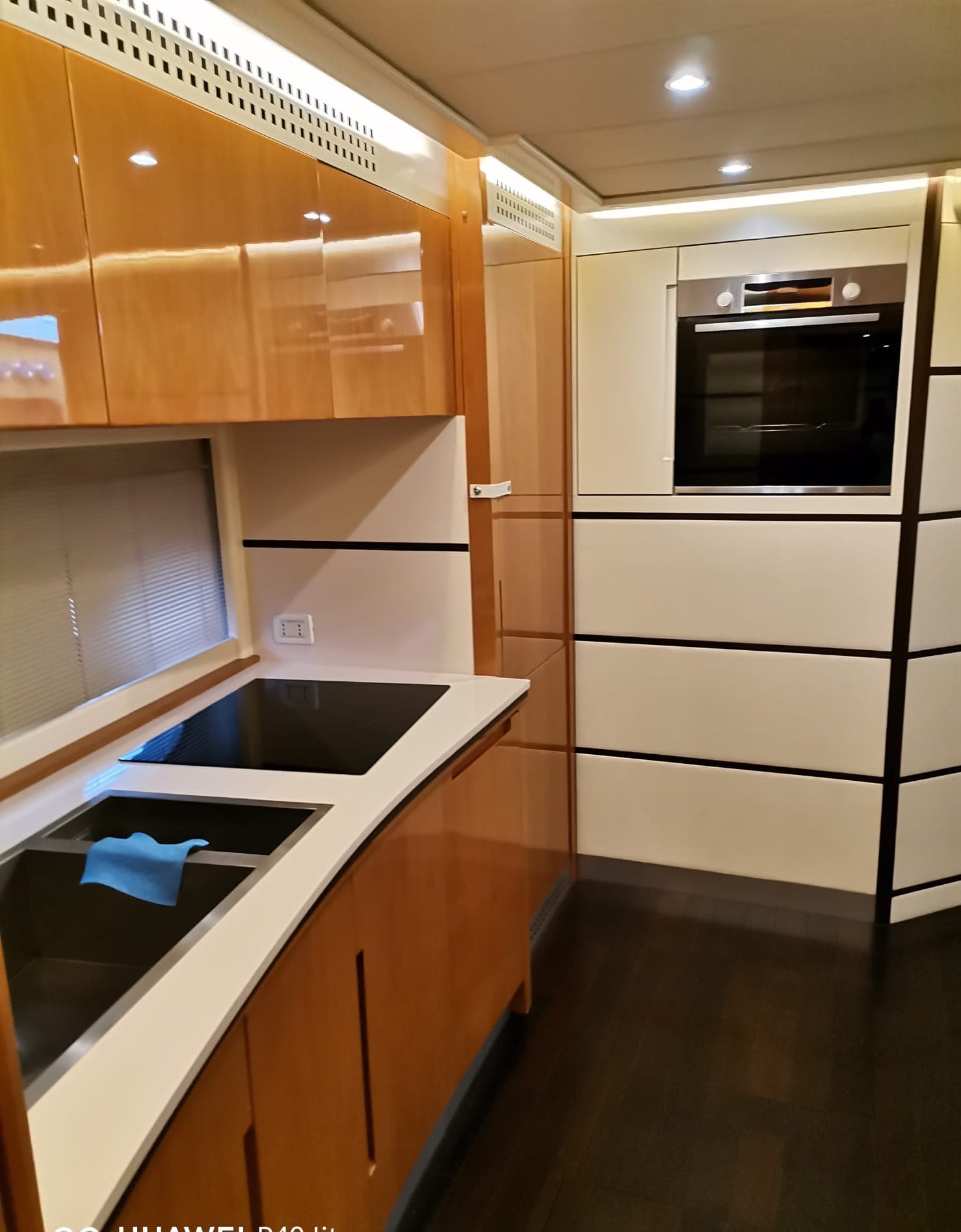 Pershing Pershing 62 - Deck View Pershing Pershing 62 - Deck View