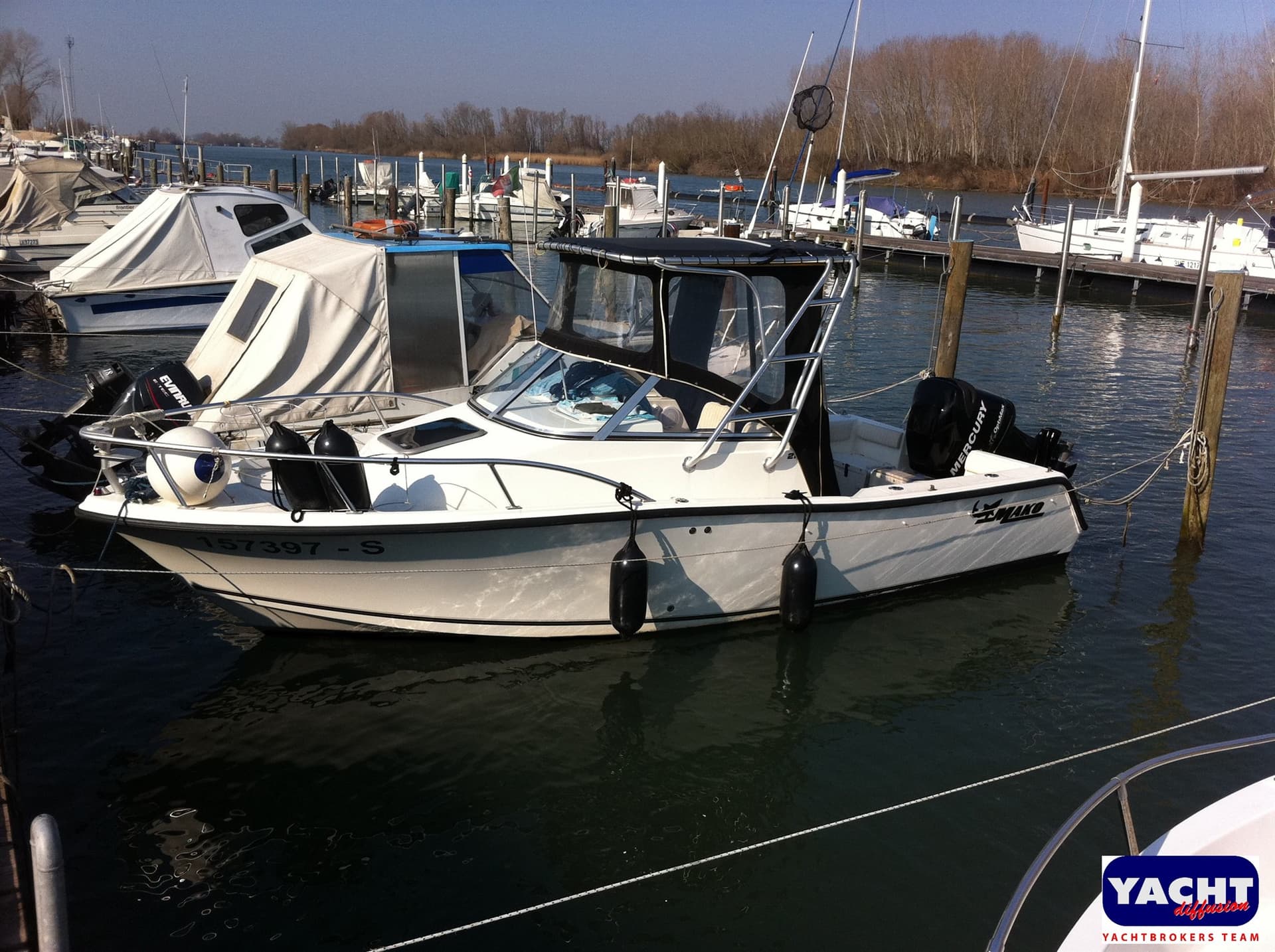 Mako Marine Mako 215 Wa - Main View Mako Marine Mako 215 Wa - Main View