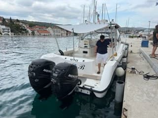 Boston Whaler Boston 305 Conquest - Interior View Boston Whaler Boston 305 Conquest - Interior View
