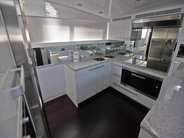 Sanlorenzo Sanlorenzo 88 - Deck View Sanlorenzo Sanlorenzo 88 - Deck View