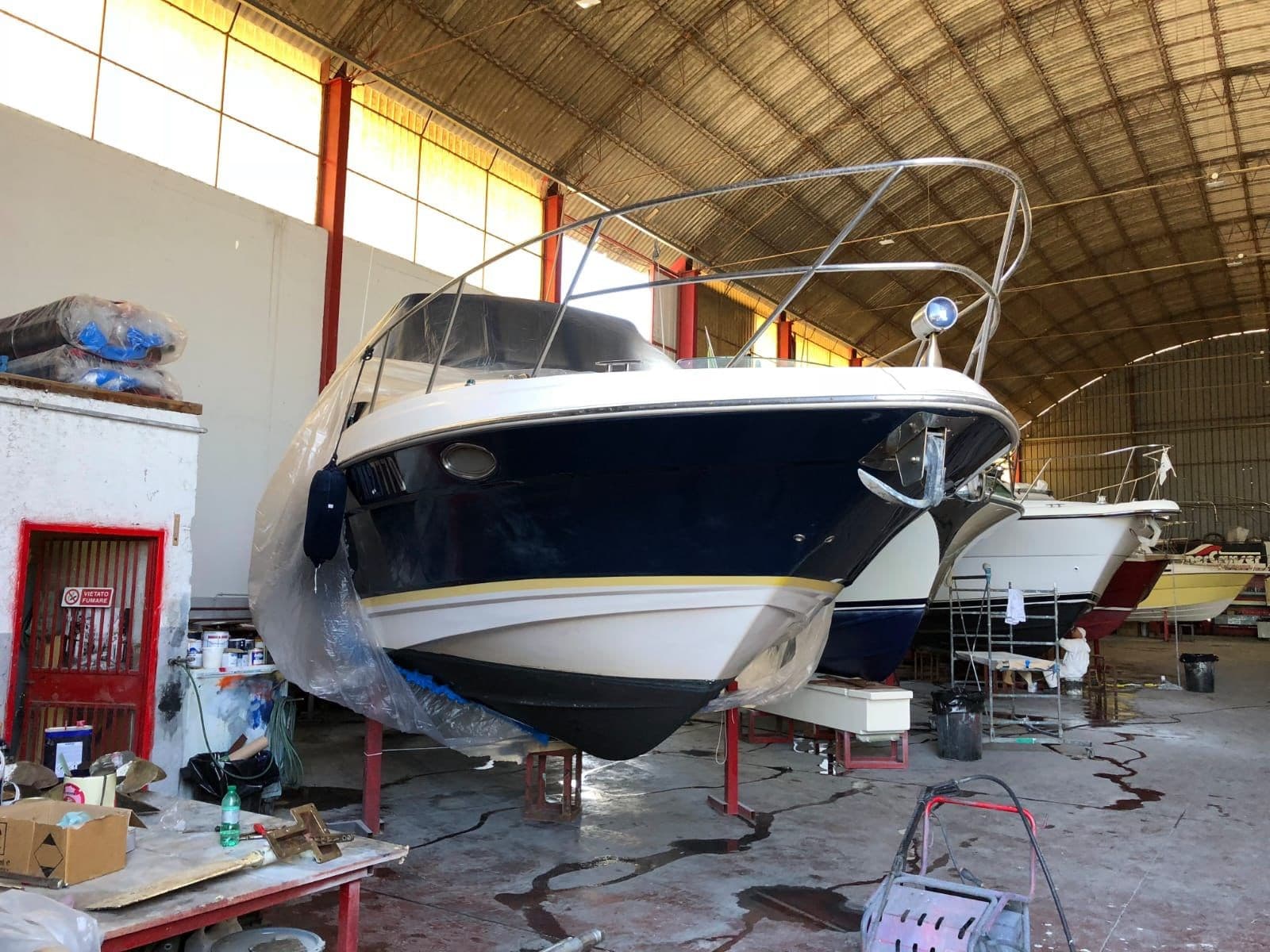 Regal Marine 3760 Commodore usato - foto hero 2