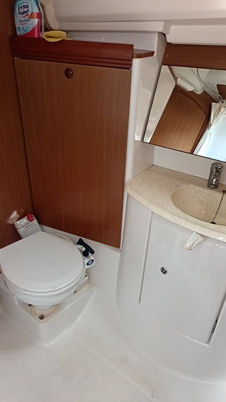 Jeanneau SUN ODYSSEY 42 DS usato - foto hero 18