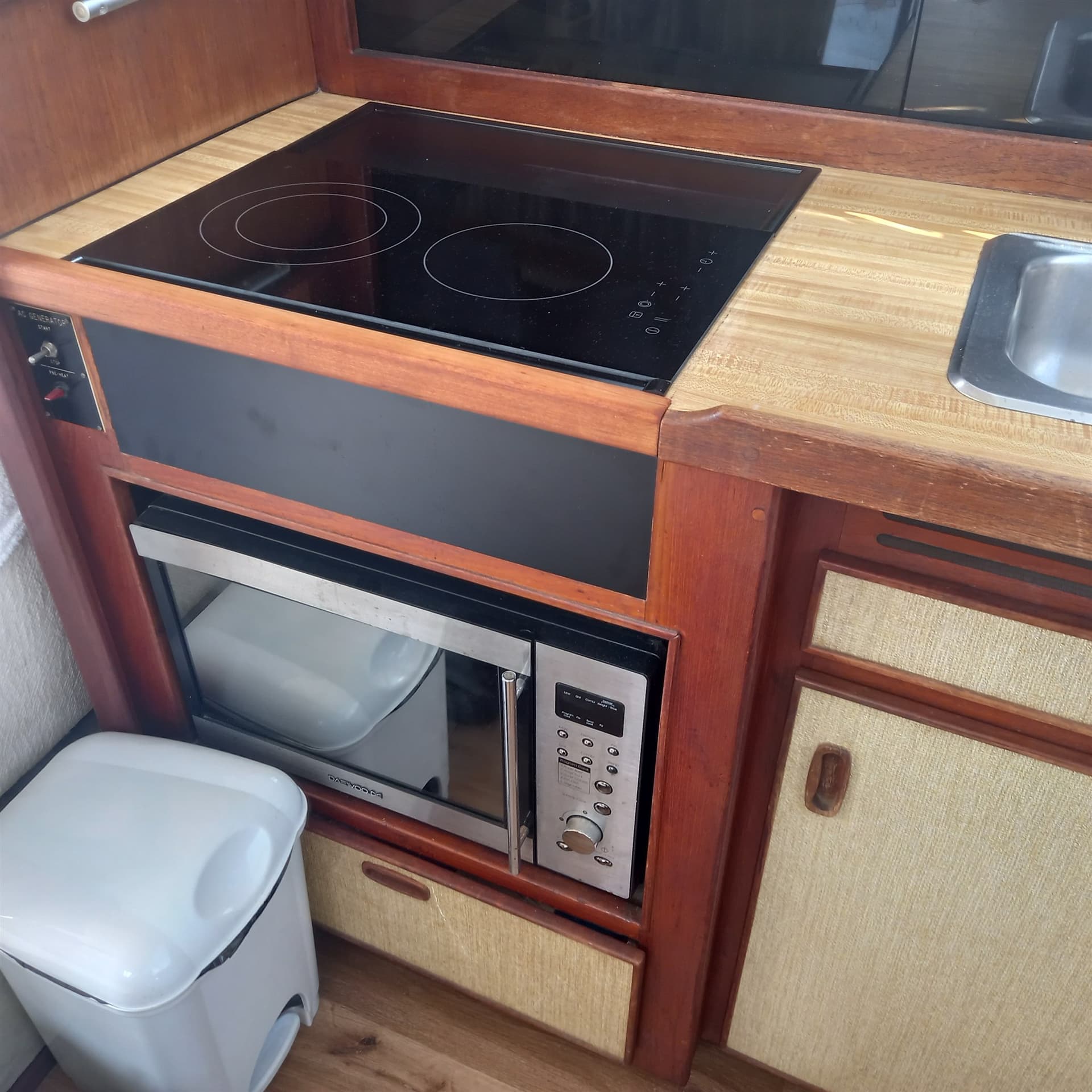 Trojan Yacht TROJAN 36 FLY gebraucht - Hauptbild 10