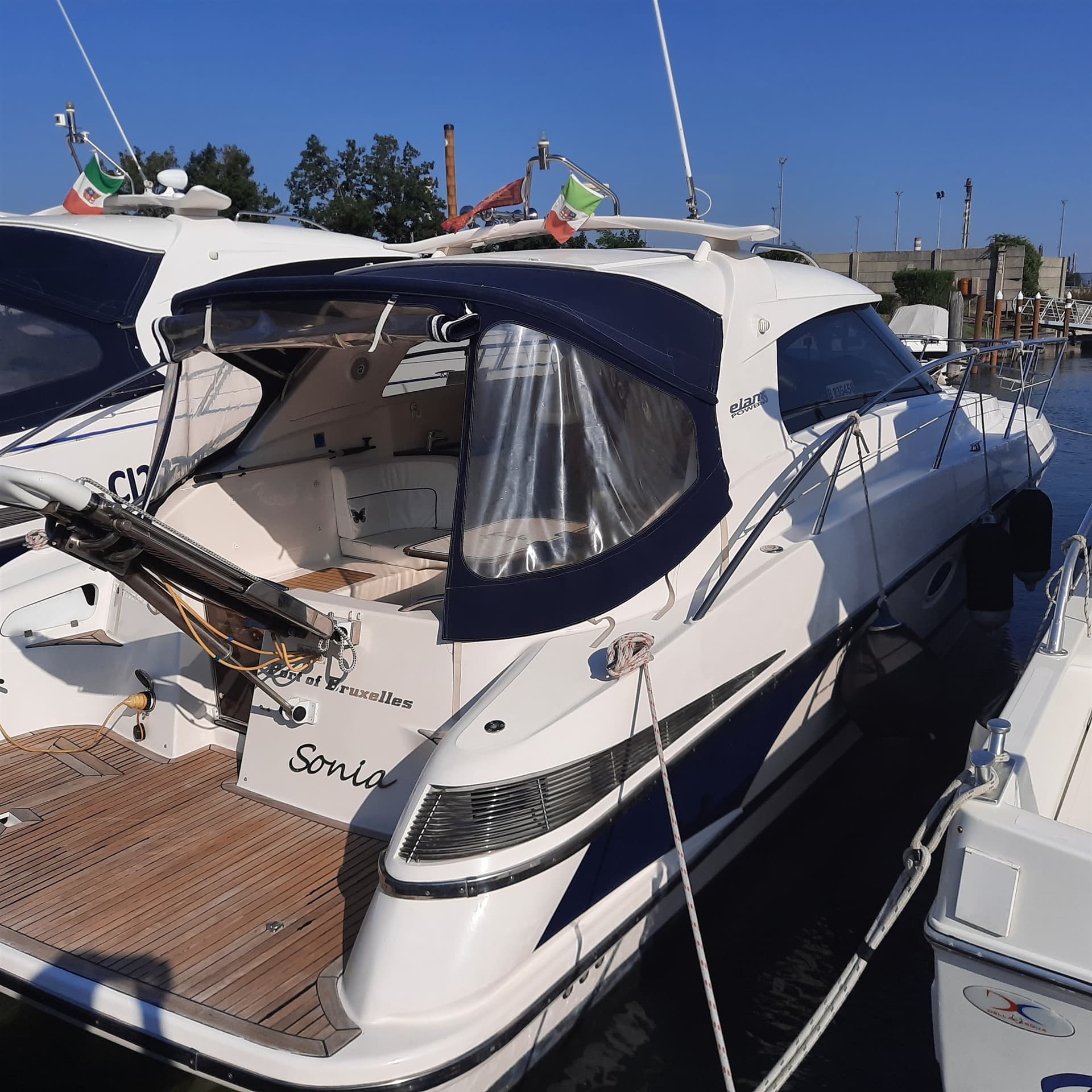 Elan Marine Elan 35 Power used - detail 3