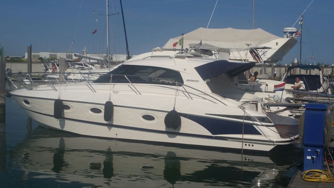 Elan Marine Elan 35 Power used - detail 1