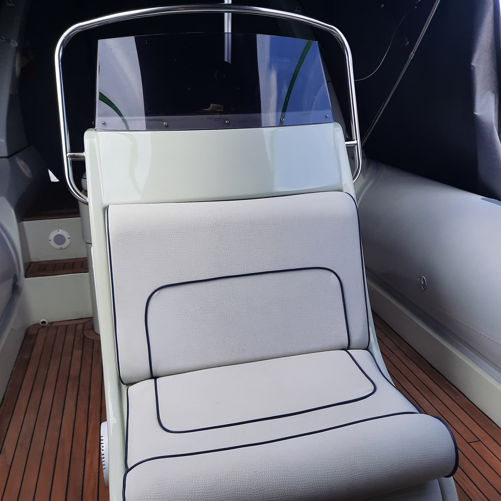 Trimarine 770 Cabin usato - foto hero 9